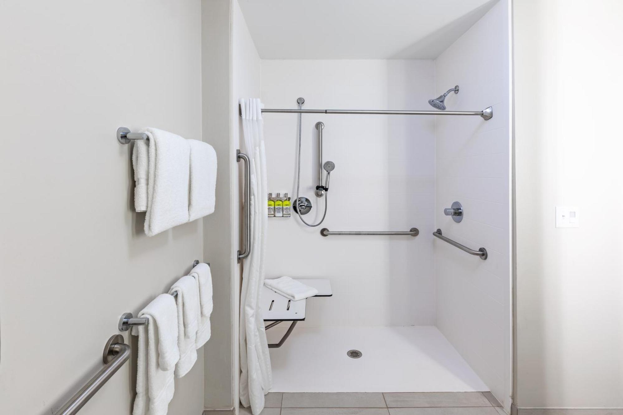 Holiday Inn Express & Suites Purcell By Ihg Exteriér fotografie