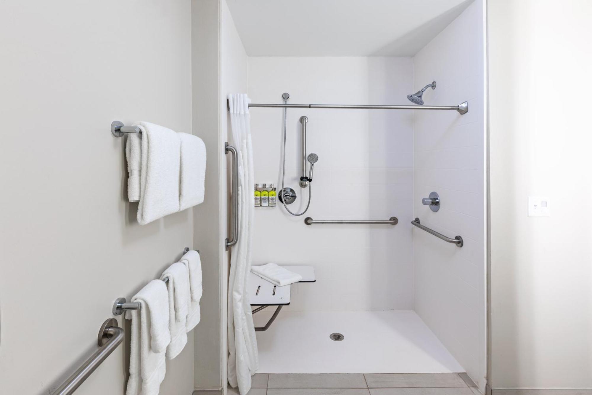 Holiday Inn Express & Suites Purcell By Ihg Exteriér fotografie